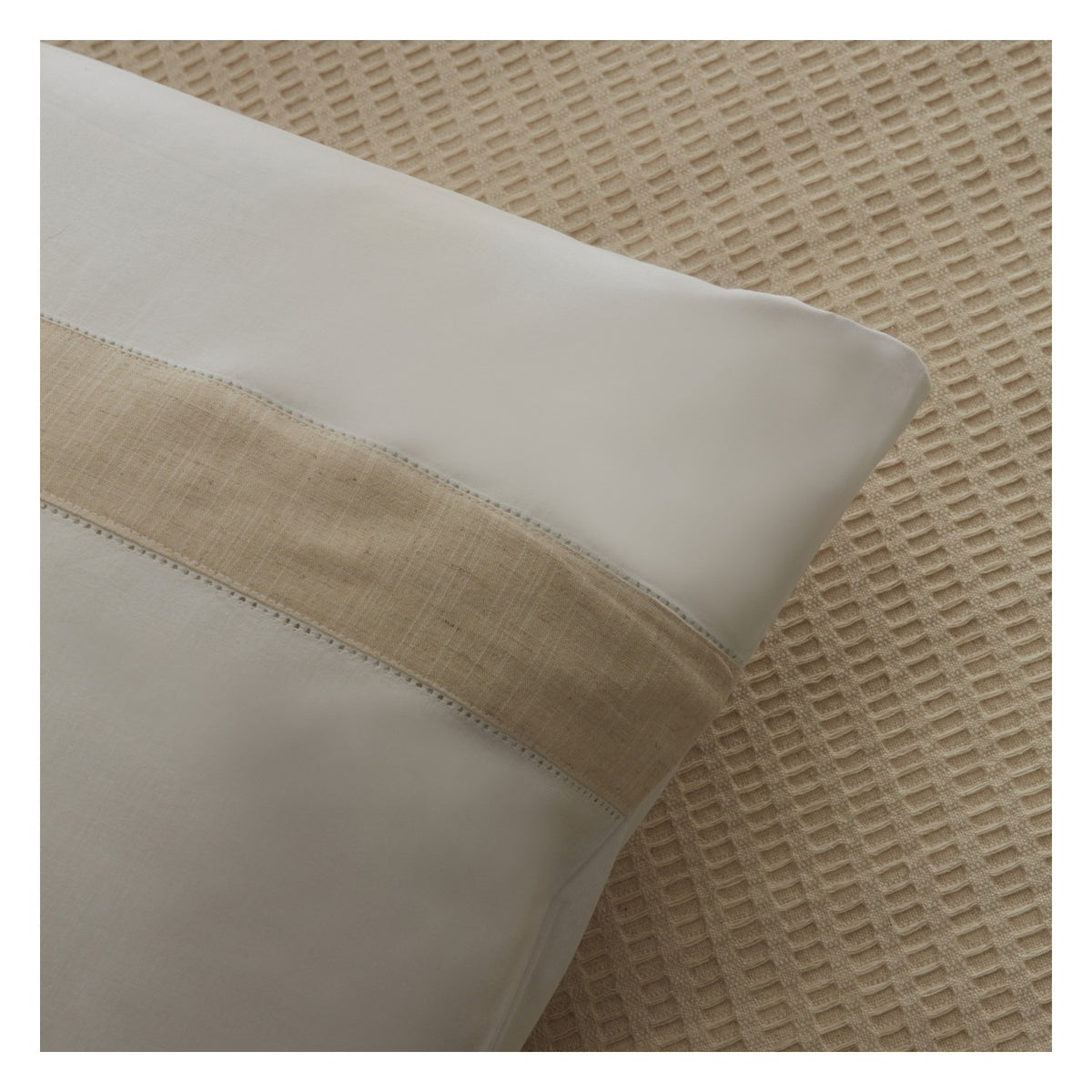 Karaca Home Delisa 100% Cotton Linen Double Bed Quilted Bedding Set, Cream - MALLTURK