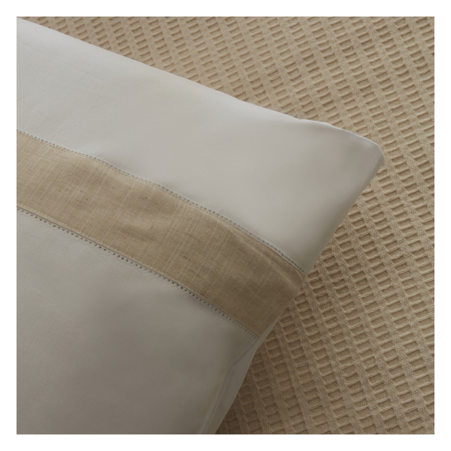 Karaca Home Delisa 100% Cotton Linen Double Bed Quilted Bedding Set, Cream - MALLTURK
