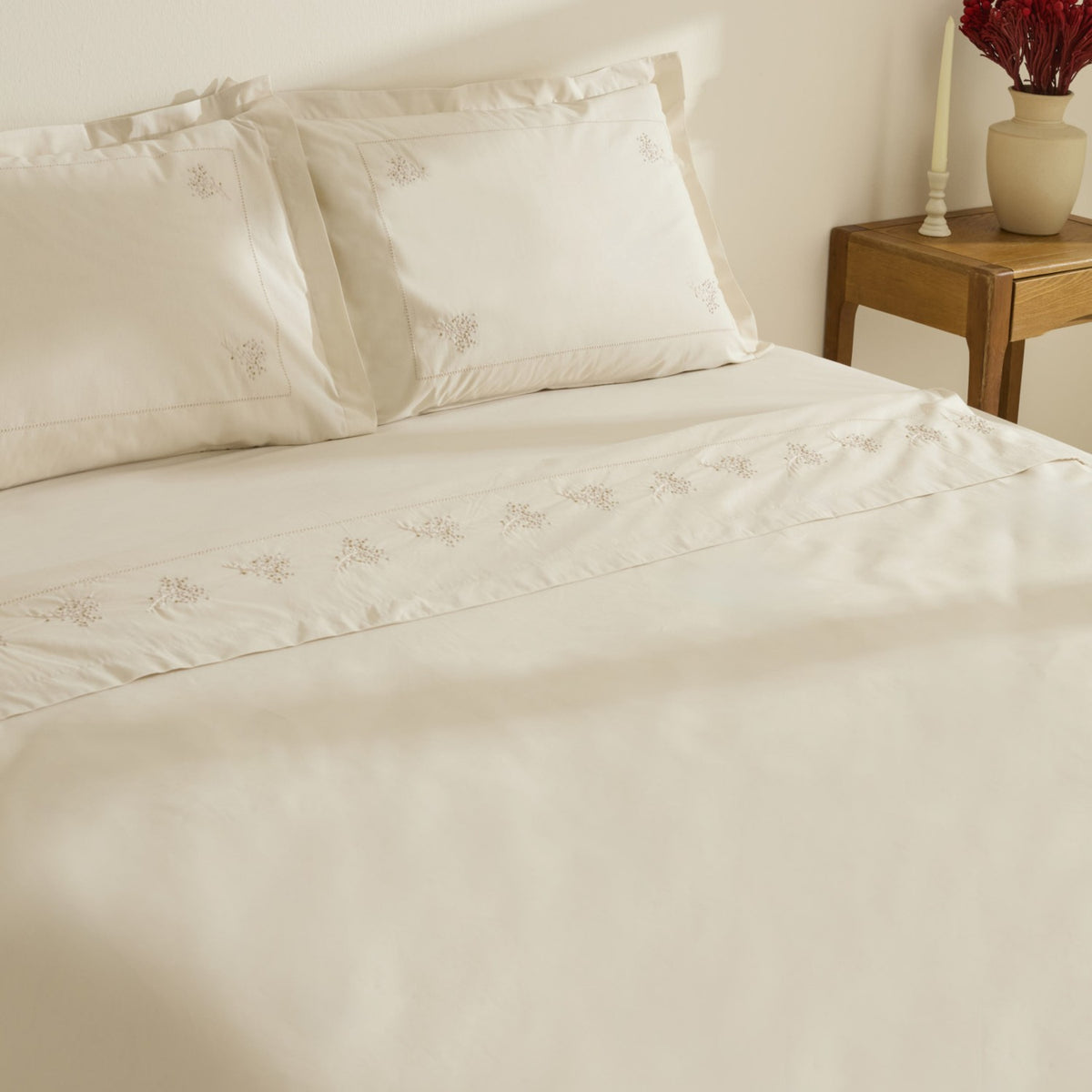 Karaca Home White Collection Rayas %100 Cotton Embroidered Double Duvet Cover Set Beige