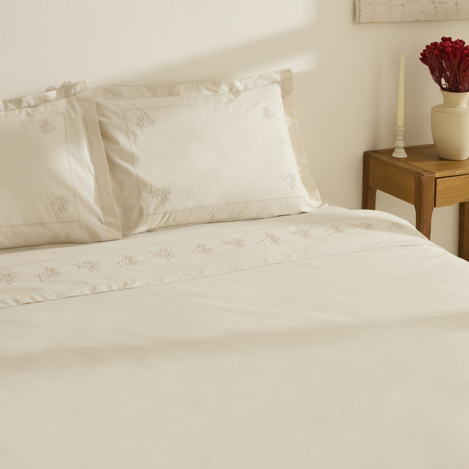 Karaca Home White Collection Rayas %100 Cotton Embroidered Double Duvet Cover Set Beige