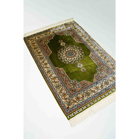 Kilim Co. Pure Silk Hand-Woven Yesil Renk Central Medallion Pattern Hereke Rug 76X110 cm - MALLTURK