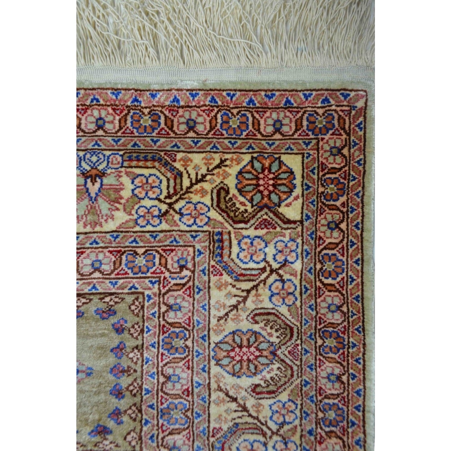 Kilim Co. Pure Silk Hand-Woven Mihrab Family Prayer Rug Kayseri Rug 72X109 cm - MALLTURK