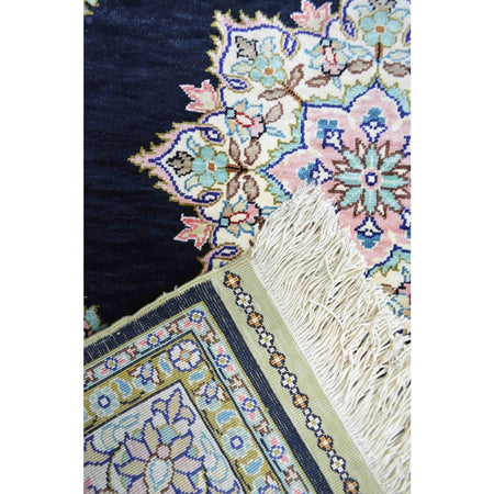 Kilim Co. Pure Silk Hand-Woven Black Medallion Pattern Kayseri Rug 68X104 cm - MALLTURK