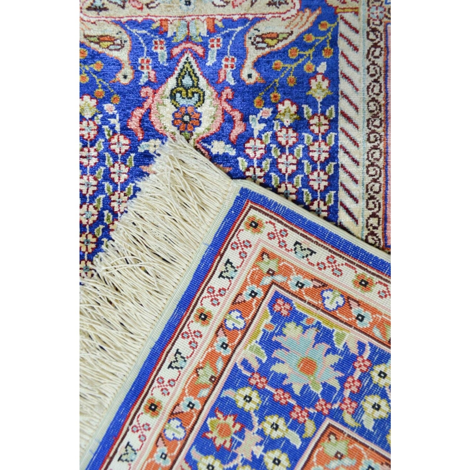 Kilim Co. Pure Silk Hand-Woven Medallion Pattern Kayseri Rug - MALLTURK
