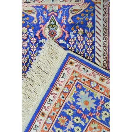 Kilim Co. Pure Silk Hand-Woven Medallion Pattern Kayseri Rug - MALLTURK