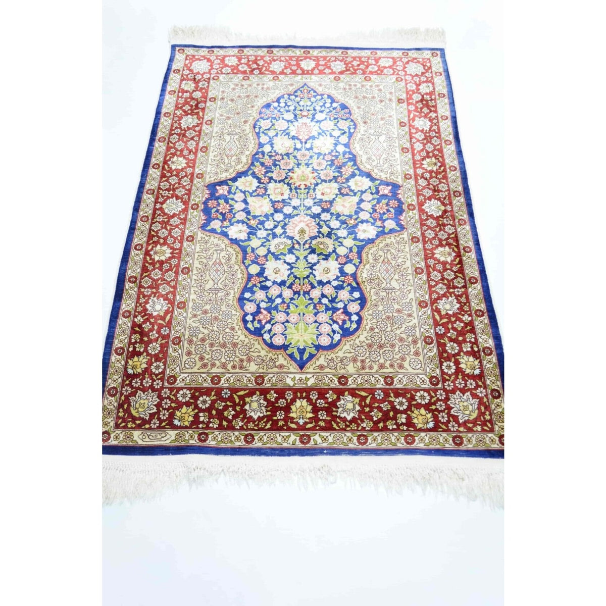 Kilim Co. Pure Silk Hand-Woven Cesmi Bulbul Pattern Hereke Rug 85X124 cm - MALLTURK