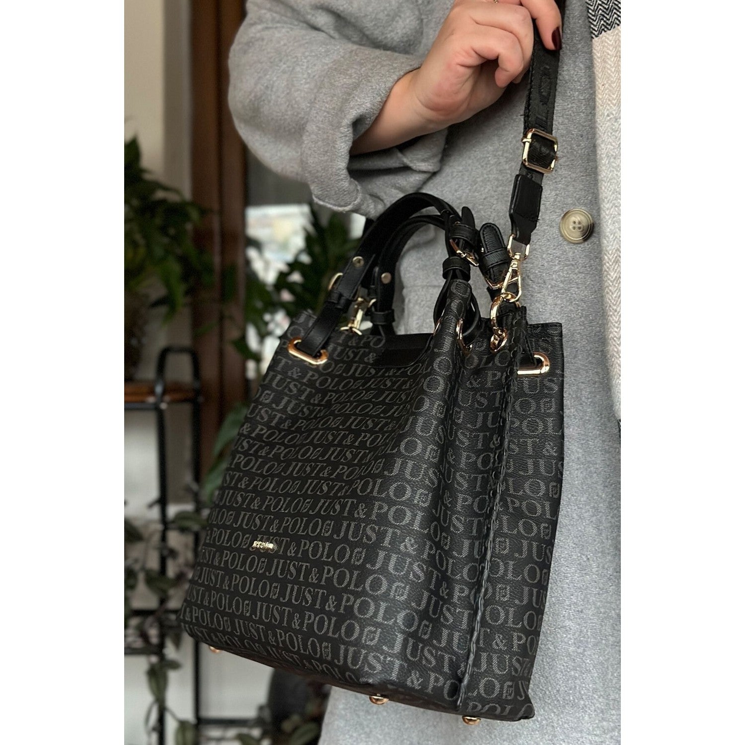 Just Polo Black Women's Just Polo Embossed Pattern Magnetic Snap Closure Handbag with Shoulder Strap - MALLTURK