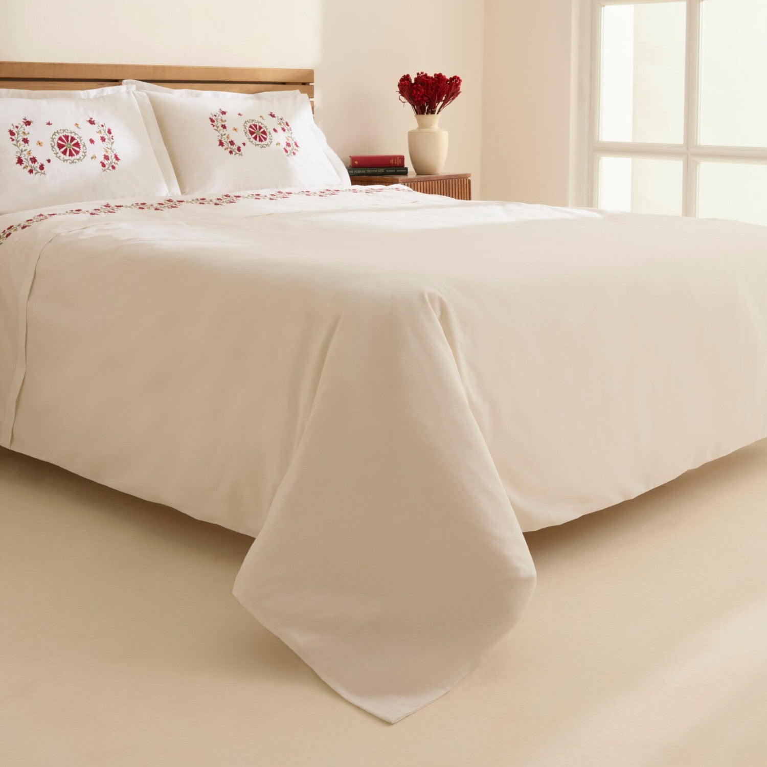 Karaca Home Layali Embroidered Double Duvet Cover Set White - MALLTURK