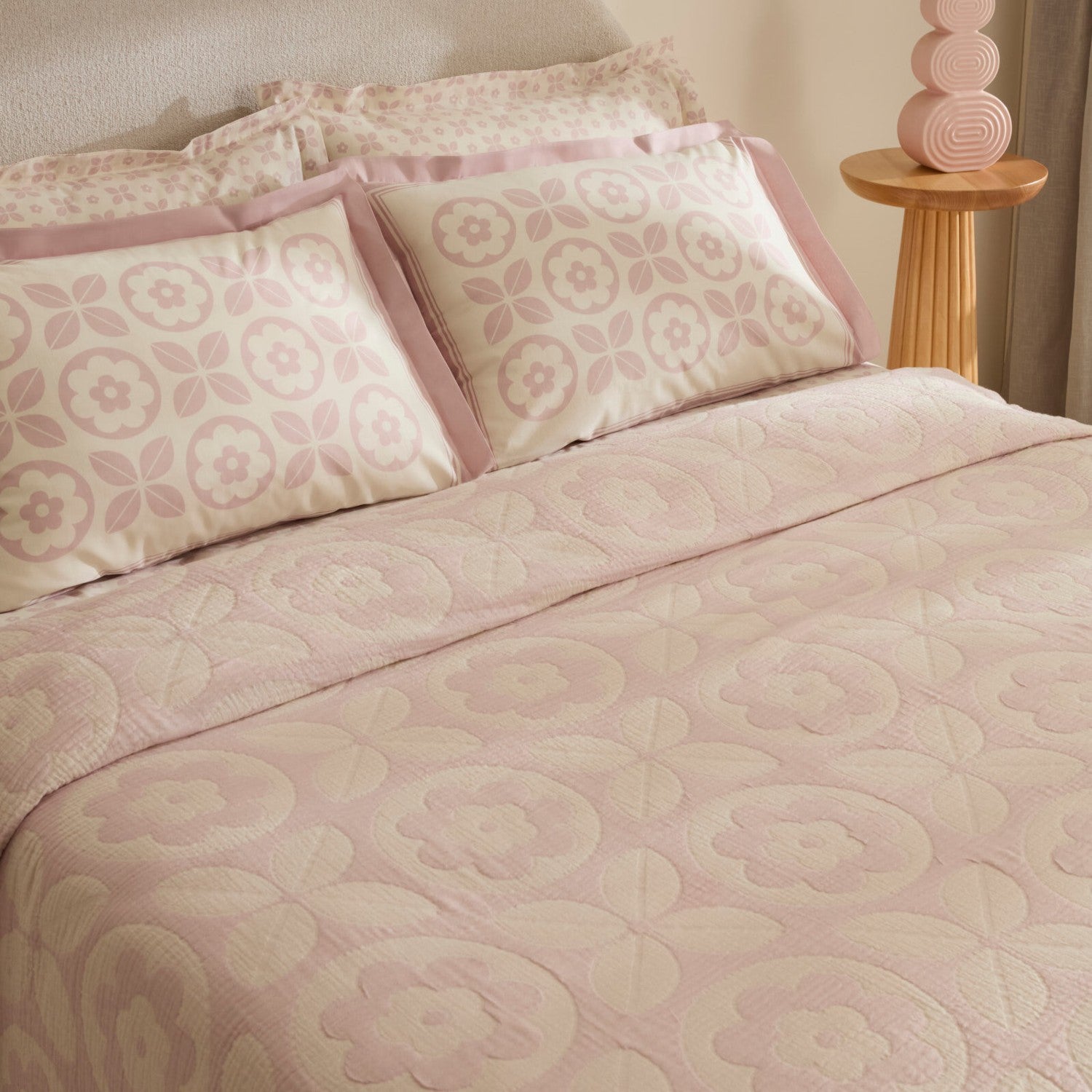 Karaca Home Shayla Pink Printed Muslin Quilted Bedding Set - MALLTURK