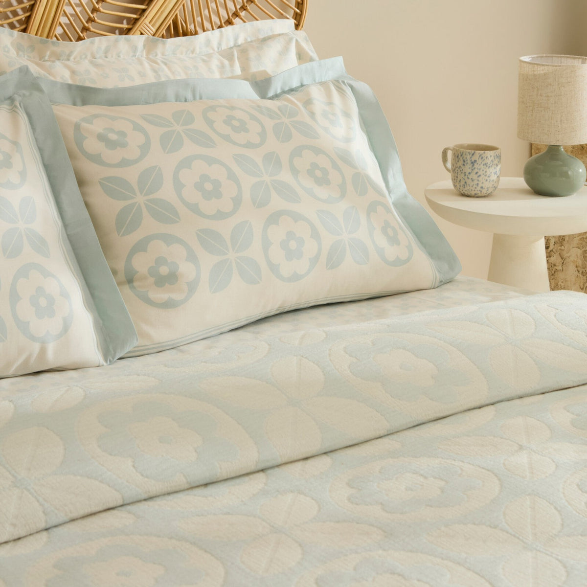 Karaca Home Shayla Blue Printed Muslin Quilted Bedding Set - MALLTURK