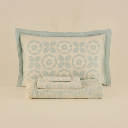 Karaca Home Shayla Blue Printed Muslin Quilted Bedding Set - MALLTURK