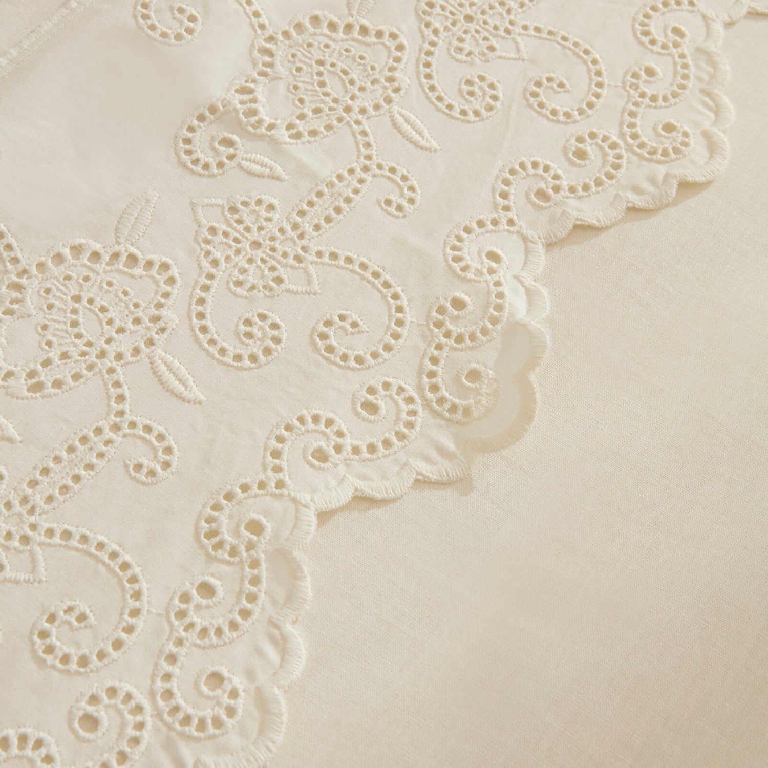 Karaca Home Avenza Embroidered Double Duvet Cover Set White - MALLTURK