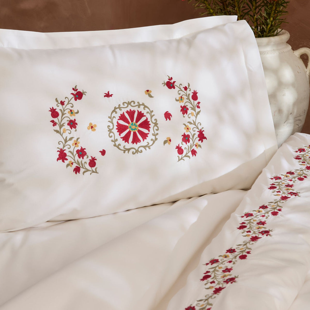 Karaca Home Dornel %100 Cotton Embroidered Double Duvet Cover Set White - MALLTURK