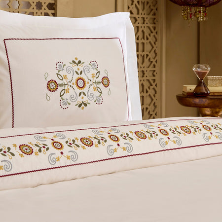 Karaca Home Beluna %100 Cotton Double Embroidered Duvet Cover Set White - MALLTURK