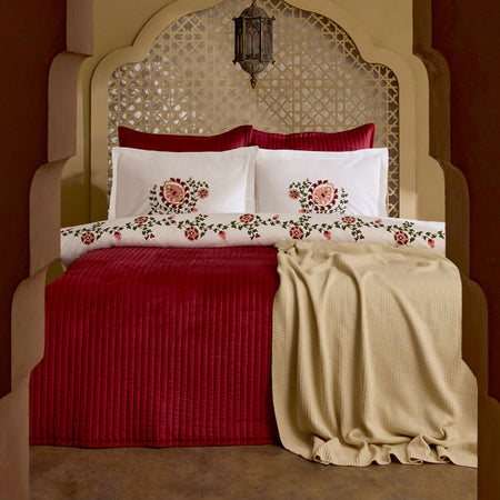 Karaca Home Lorea Double Embroidered Winter Set - MALLTURK