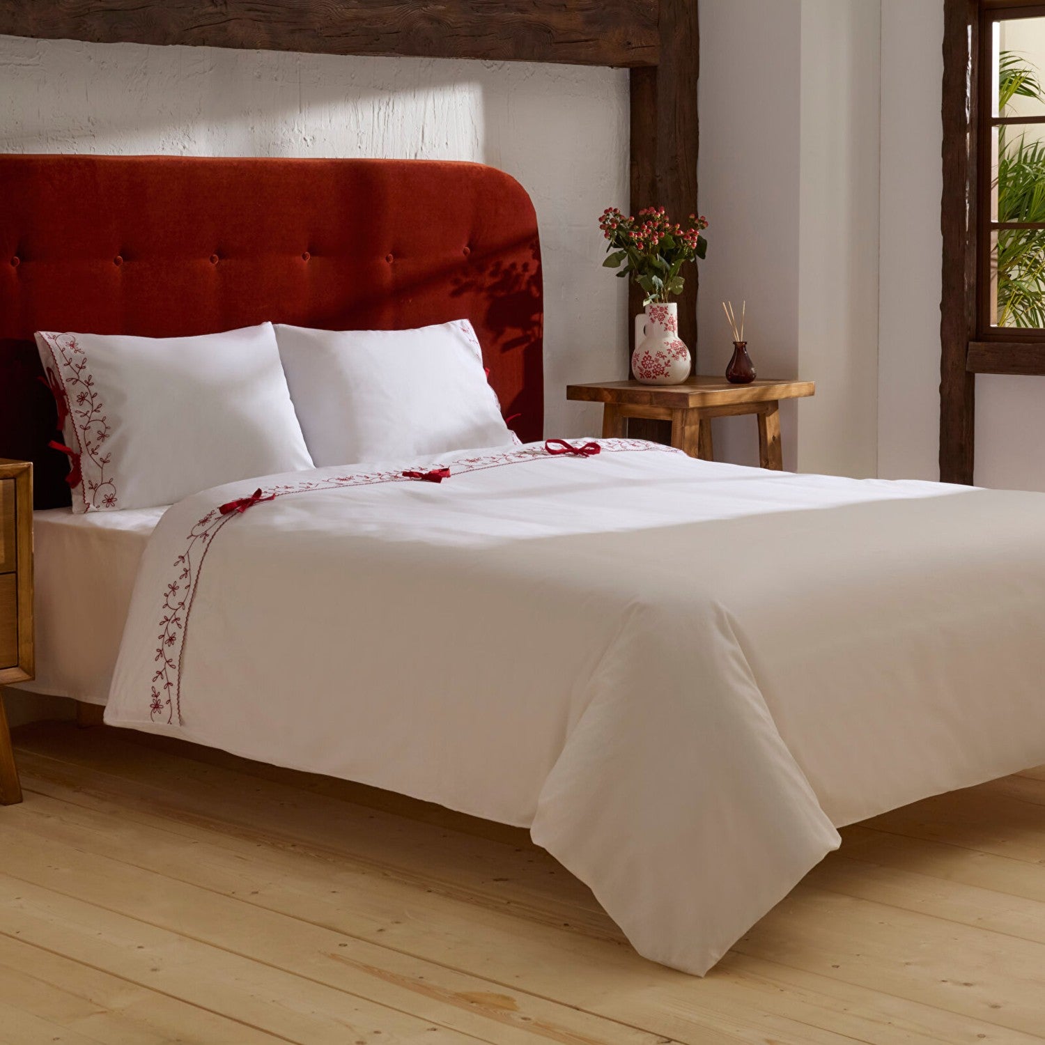 Karaca Home Calia %100 Cotton Embroidered Double Duvet Cover Set White - MALLTURK