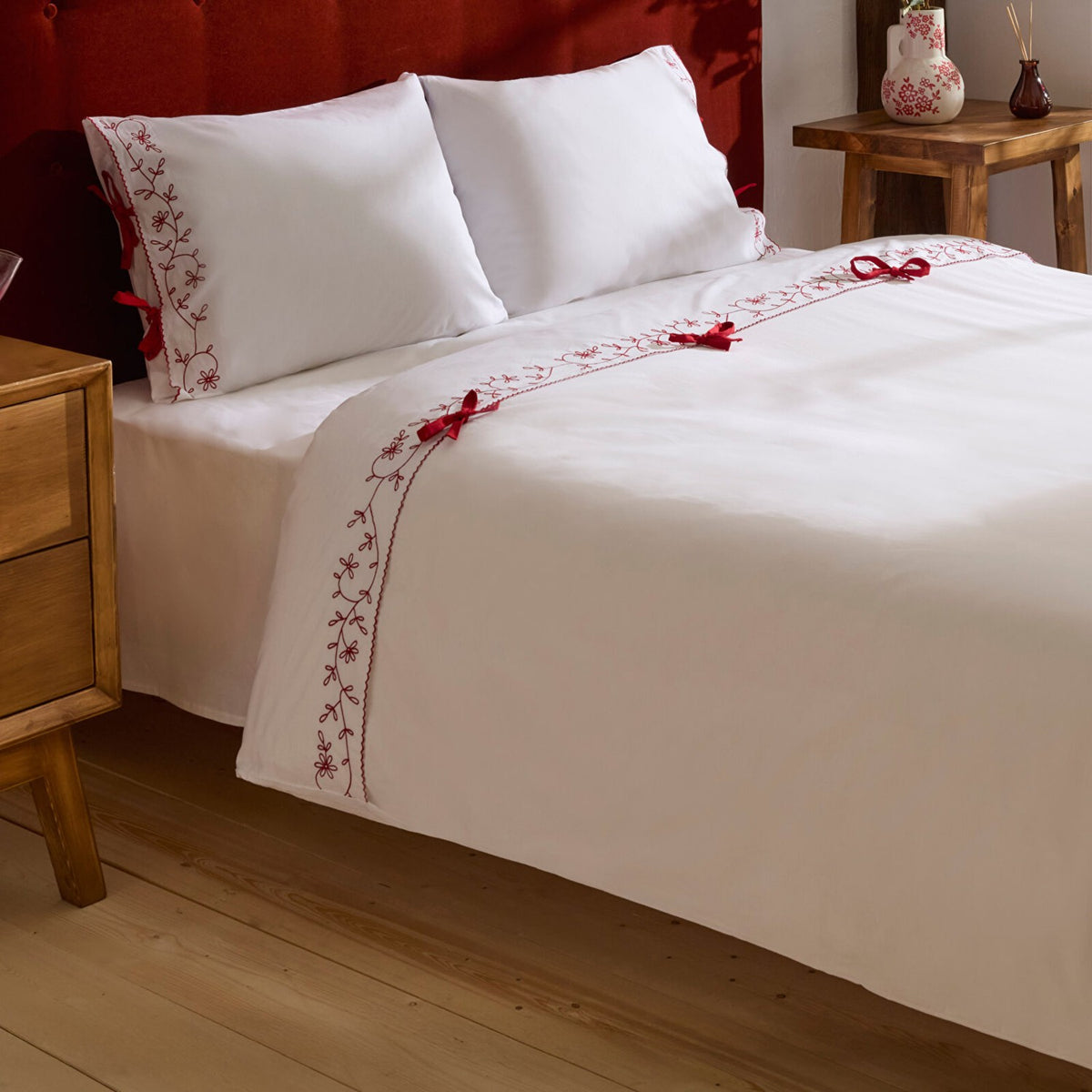 Karaca Home Calia %100 Cotton Embroidered Double Duvet Cover Set White - MALLTURK