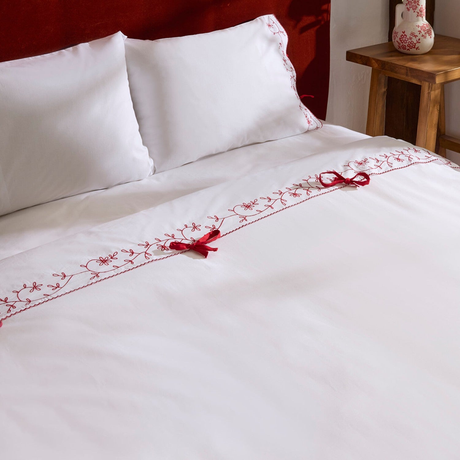 Karaca Home Calia %100 Cotton Embroidered Double Duvet Cover Set White - MALLTURK