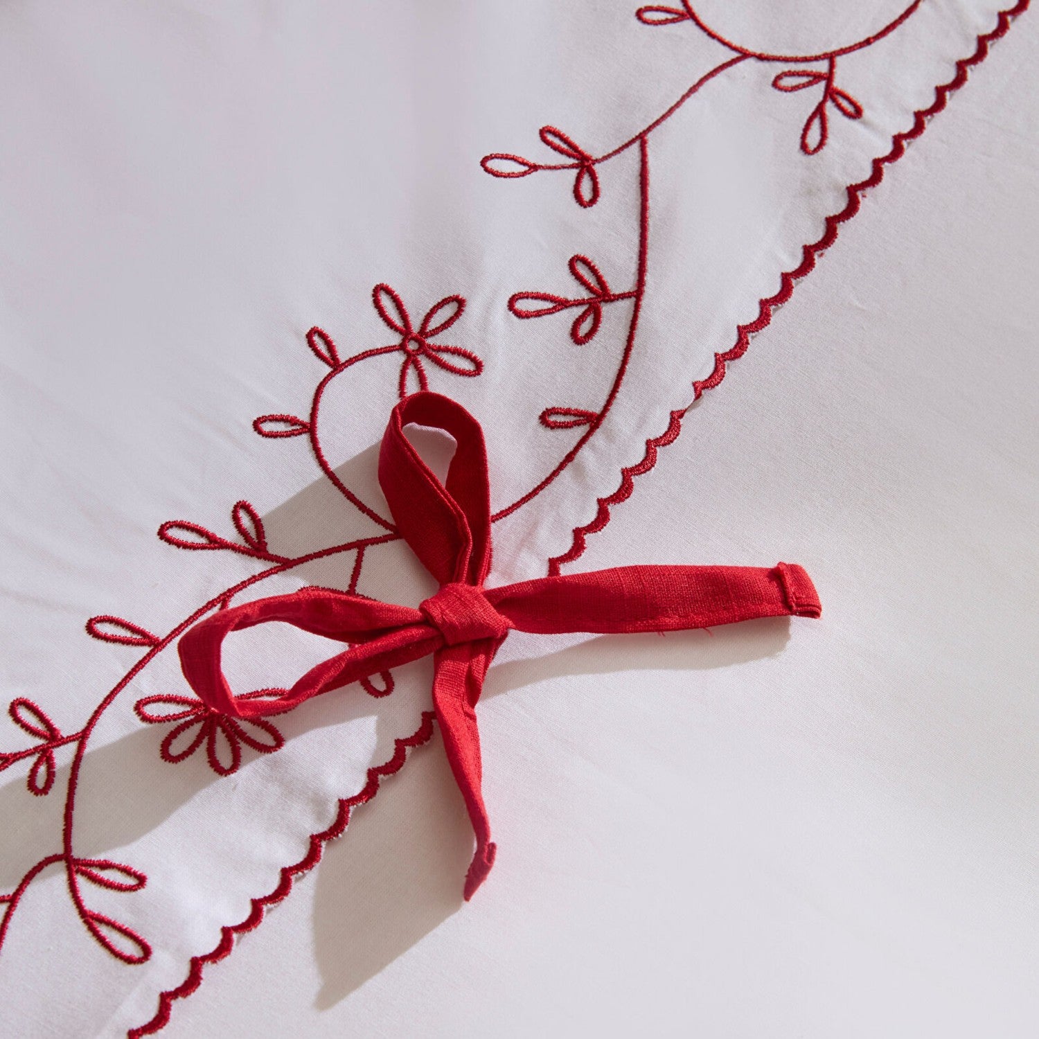 Karaca Home Calia %100 Cotton Embroidered Double Duvet Cover Set White - MALLTURK