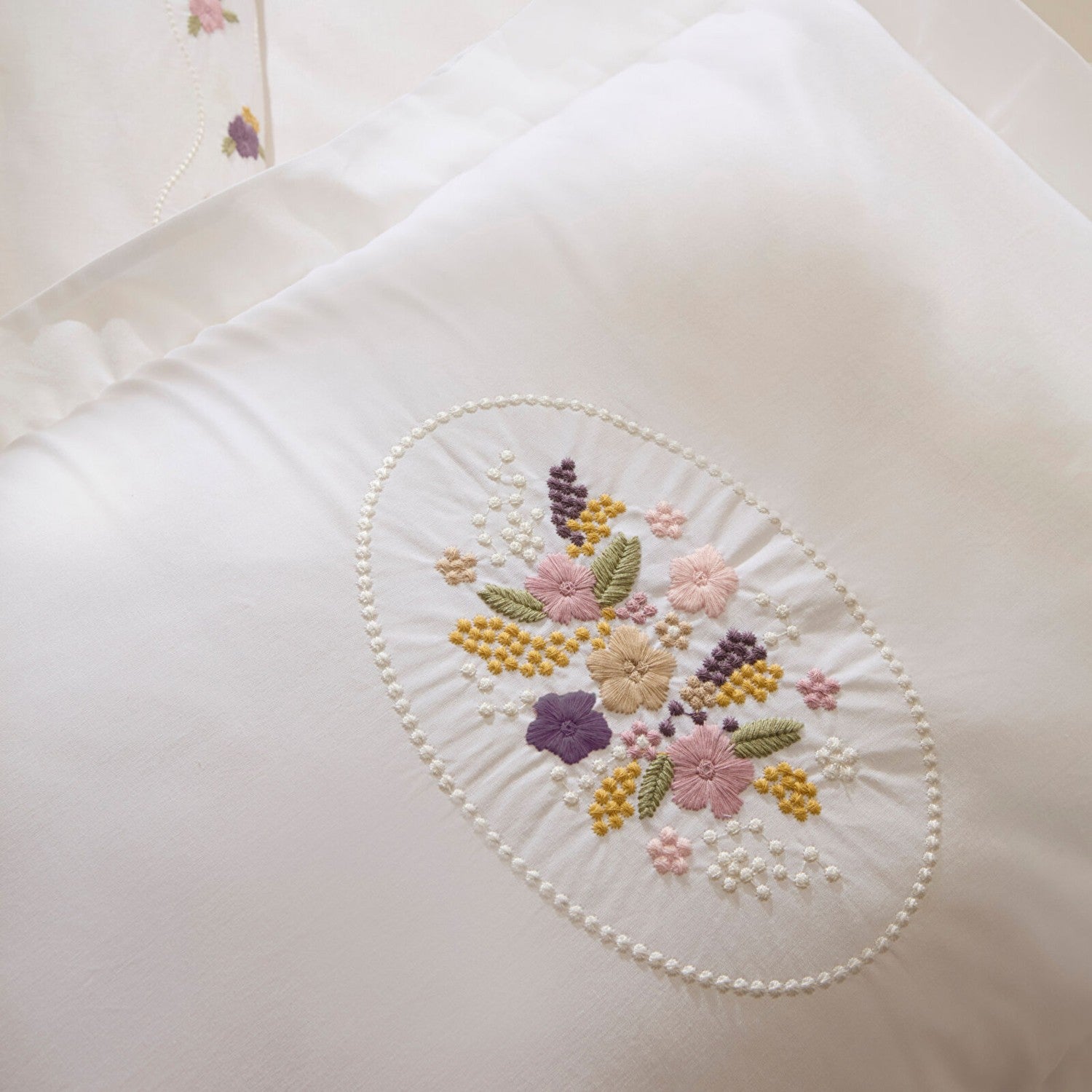 Karaca Home Veneto %100 Cotton Embroidered Double Duvet Cover Set White - MALLTURK