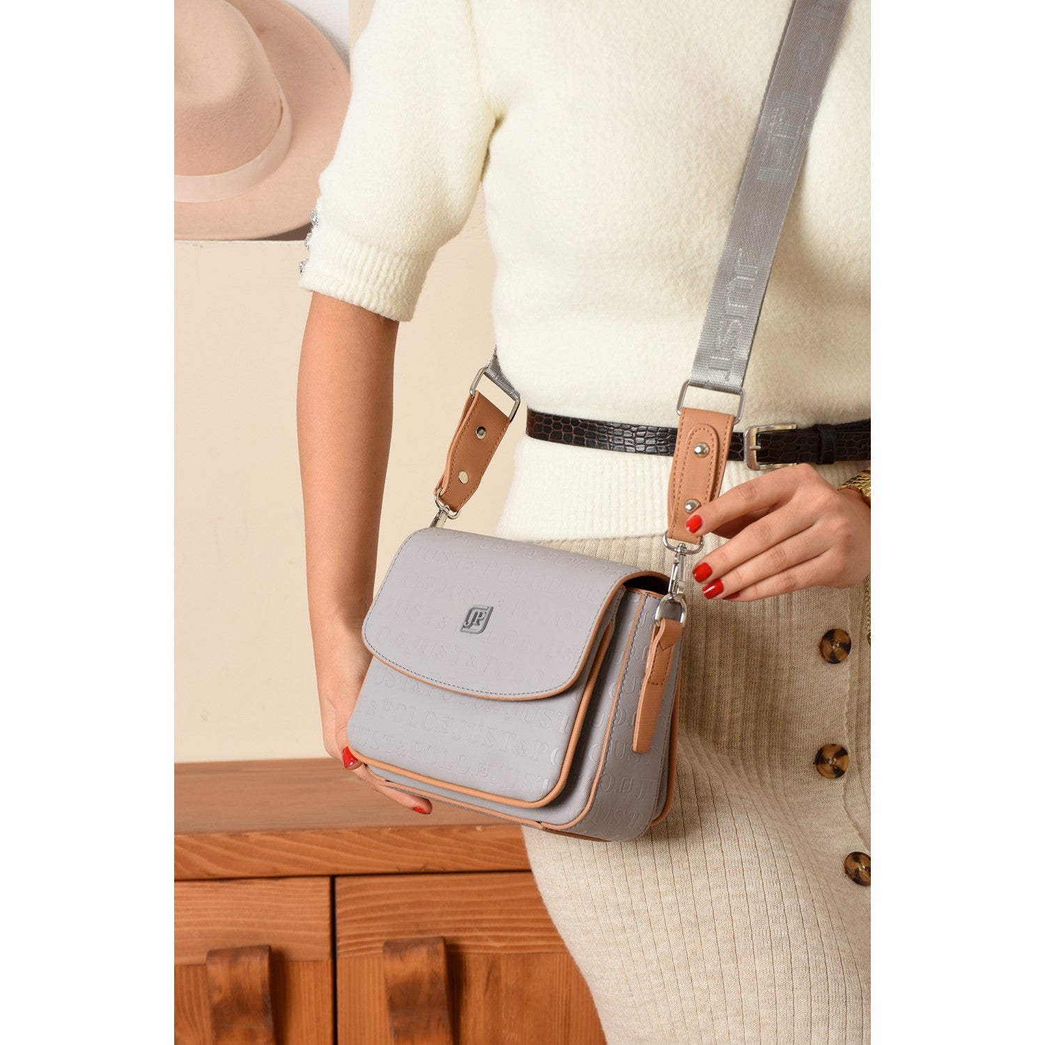 Just Polo Grey Women's Flap Shoulder Bag Gray - MALLTURK
