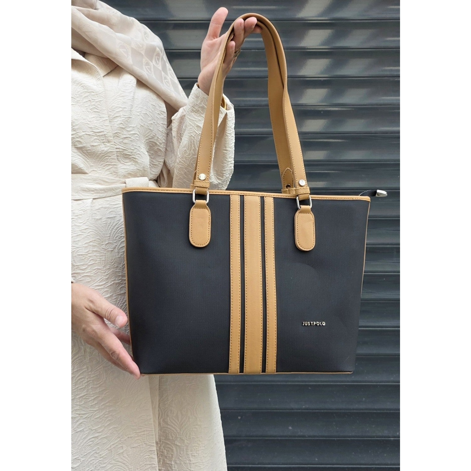 Just Polo JP Just Polo Women's Shoulder Bag Black - Tan - MALLTURK