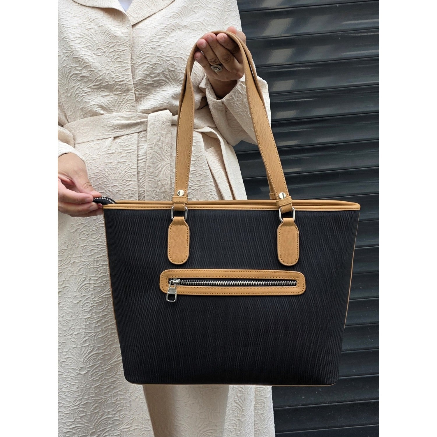 Just Polo JP Just Polo Women's Shoulder Bag Black - Tan - MALLTURK