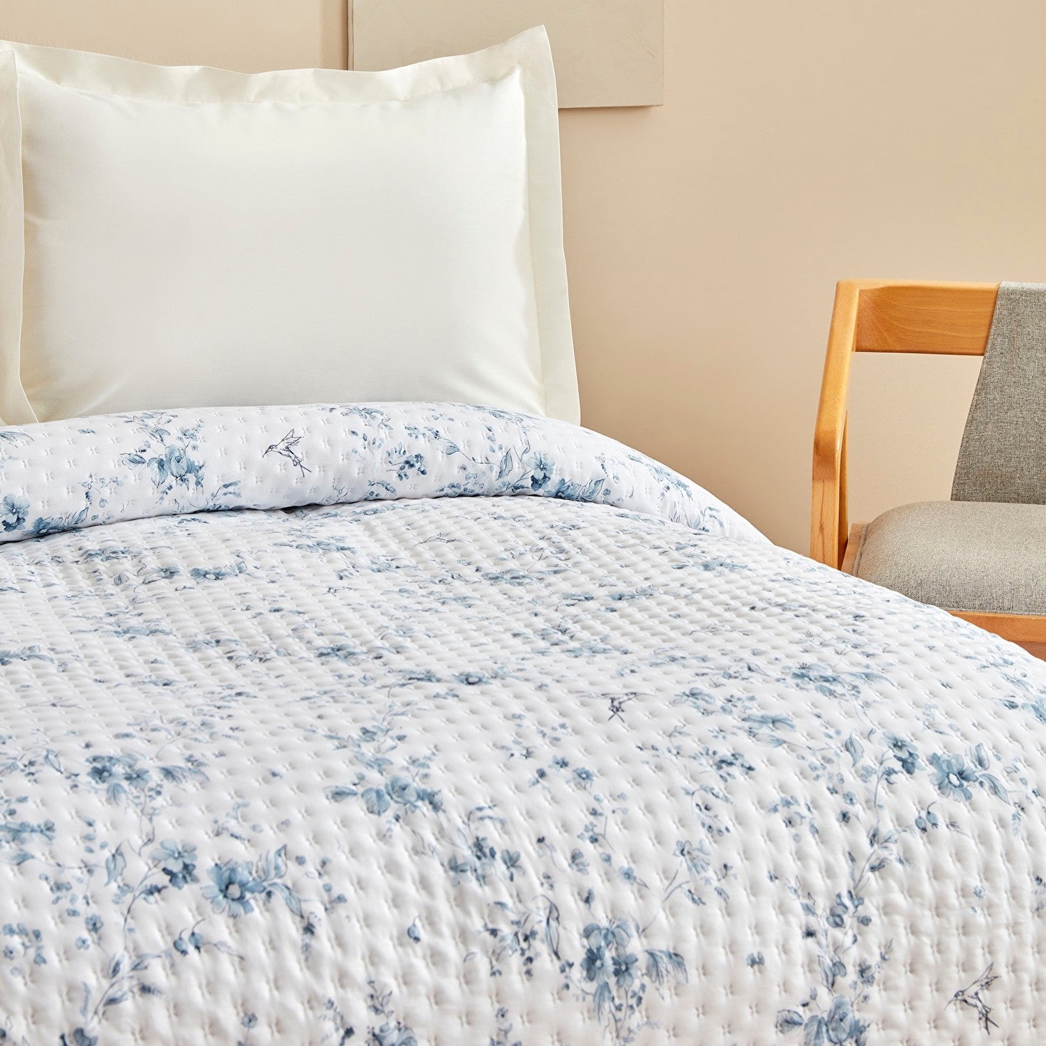 KaracaHome Marisa Double Bedspread in Blue, Stylish Design with 100% Polyester Material. - MALLTURK