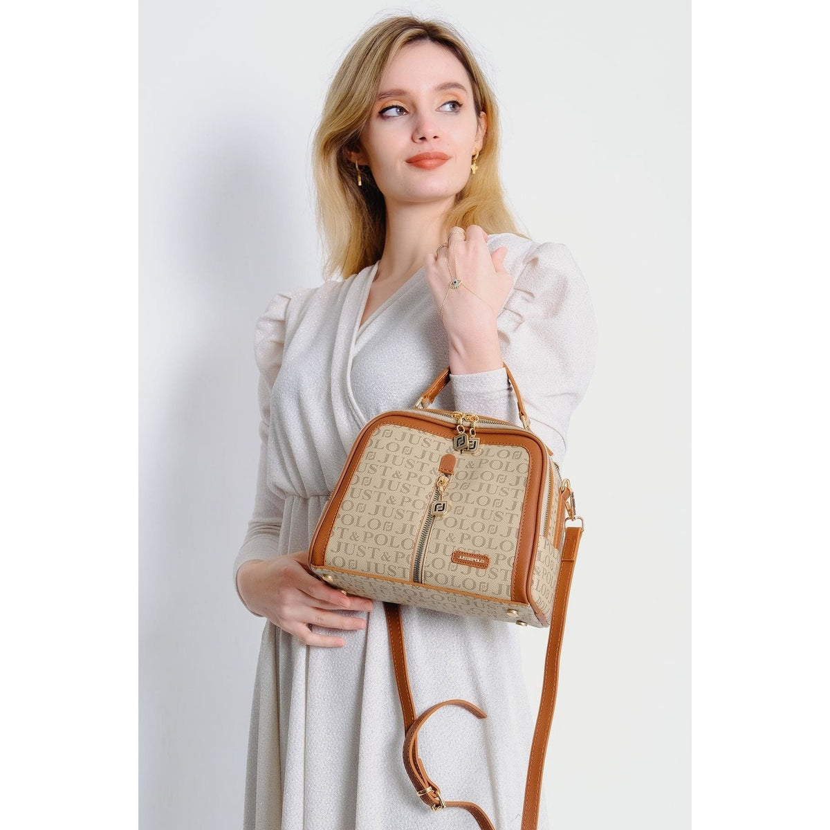 Just Polo Women's Shoulder Bag in Honey Color: Stylish Look and Ergonomic Design - MALLTURK