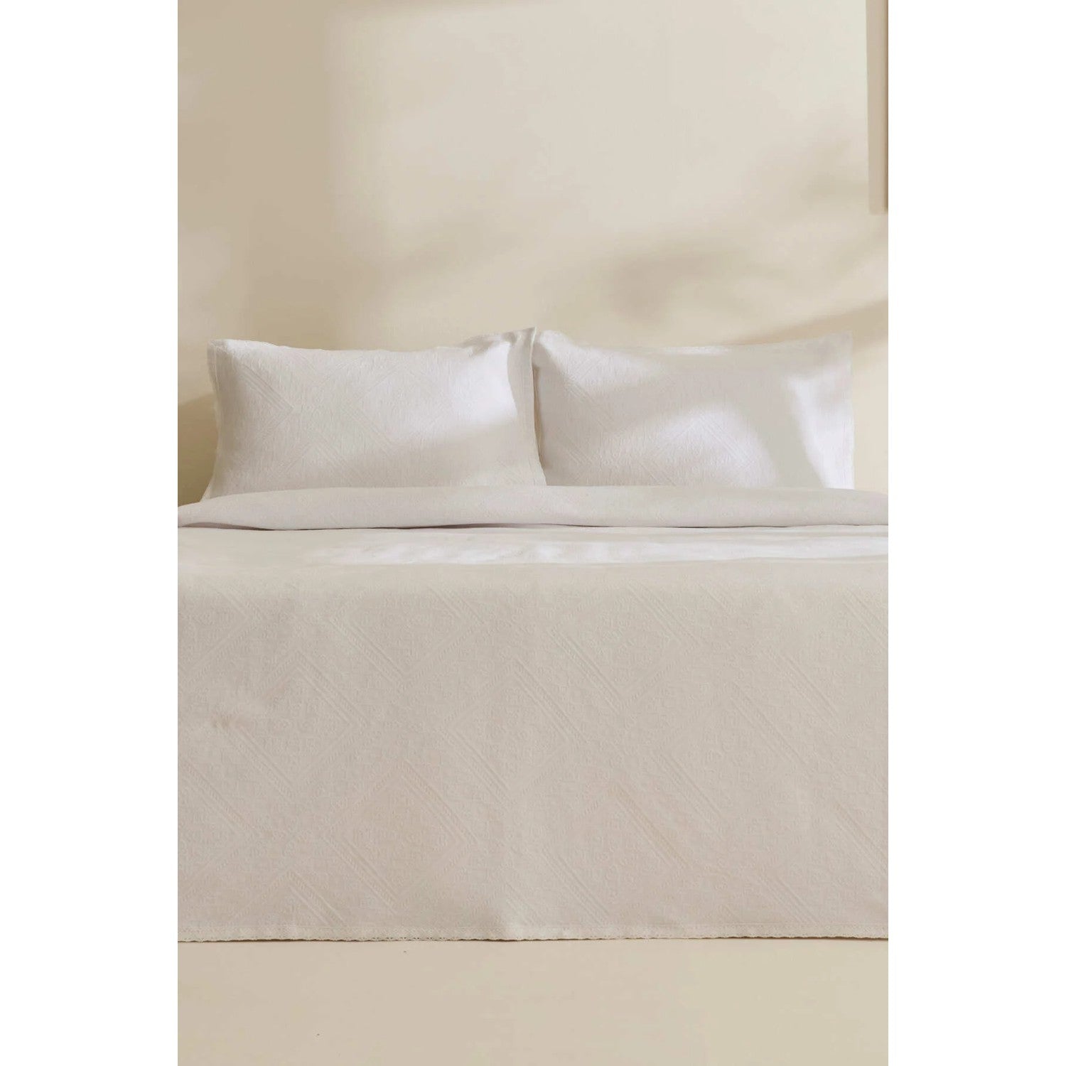 Karaca Home Adelia Frilled Double Bedspread Set White - MALLTURK