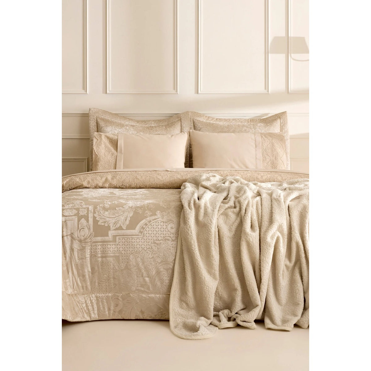 Karaca Home Valeria Best Gold 8-Piece Bridal Set - MALLTURK