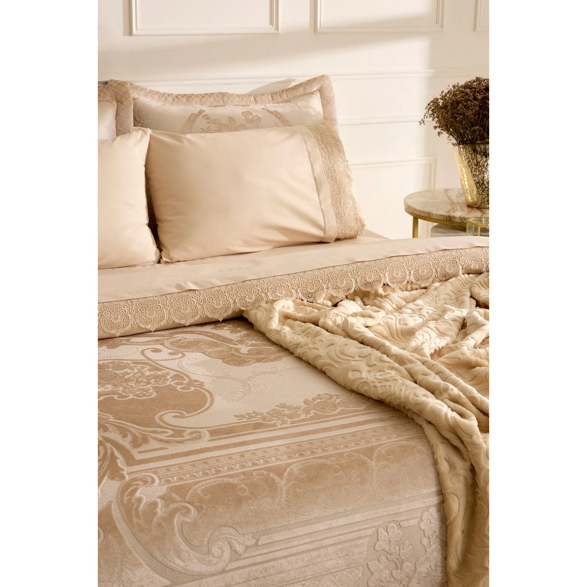 Karaca Home Valeria Queen 8-Piece Bridal Set Gold - MALLTURK