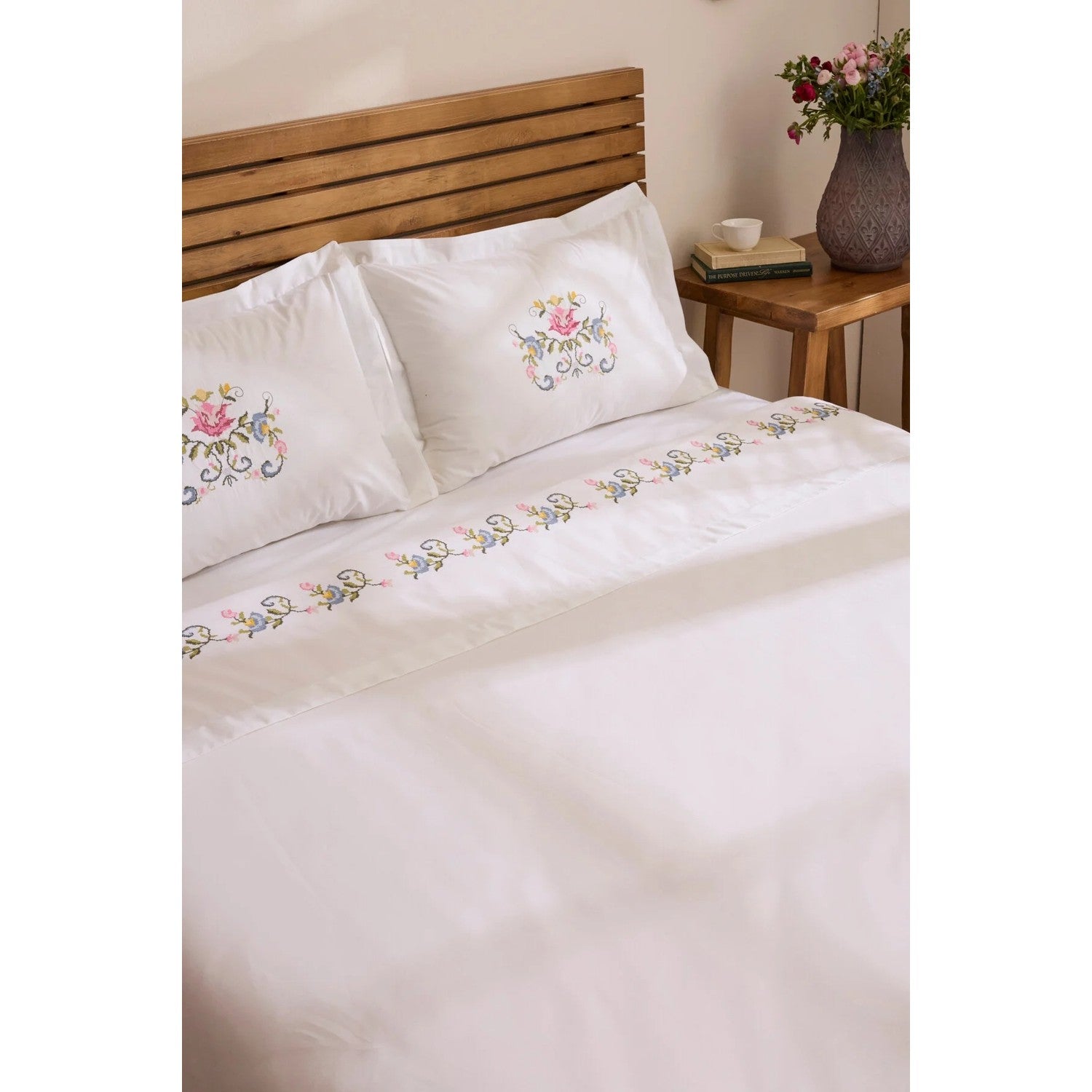 Karaca Home Ottalia %100 Cotton Kanavice Embroidered Double Duvet Cover Set White - MALLTURK
