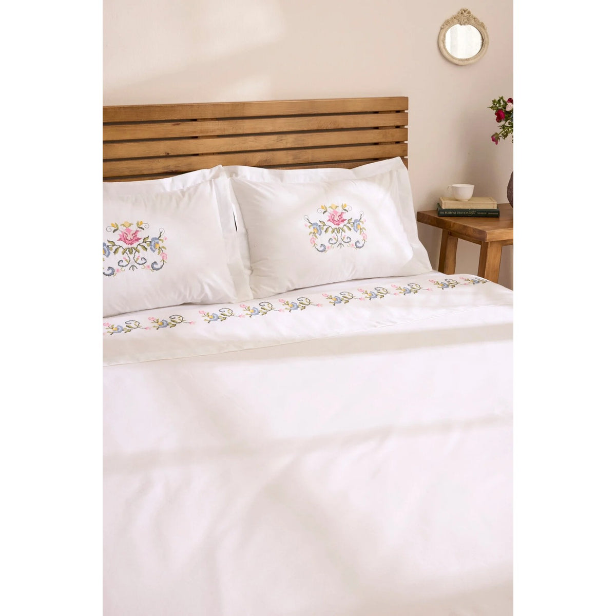 Karaca Home Ottalia %100 Cotton Kanavice Embroidered Double Duvet Cover Set White - MALLTURK