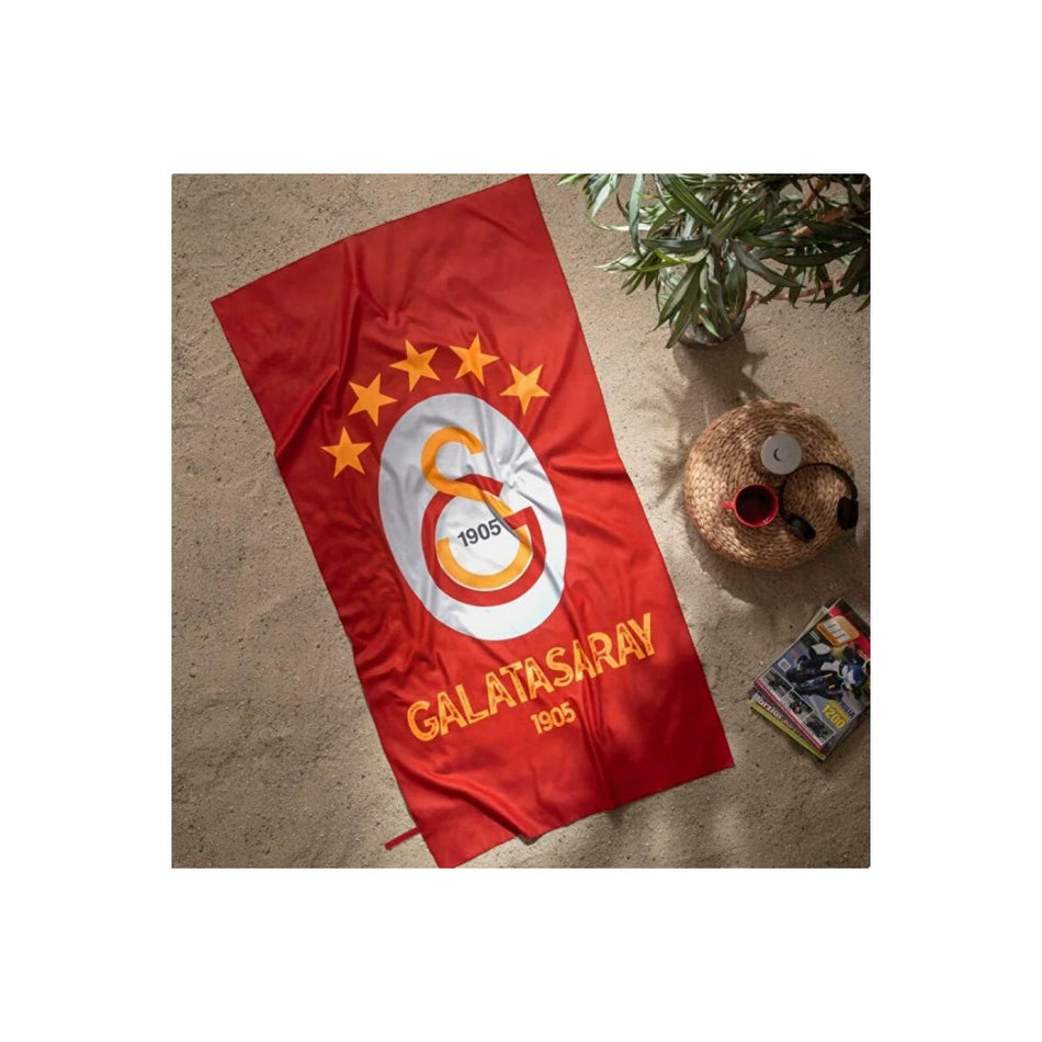 Crown New Season Licensed Galatasaray Beach Cover Red