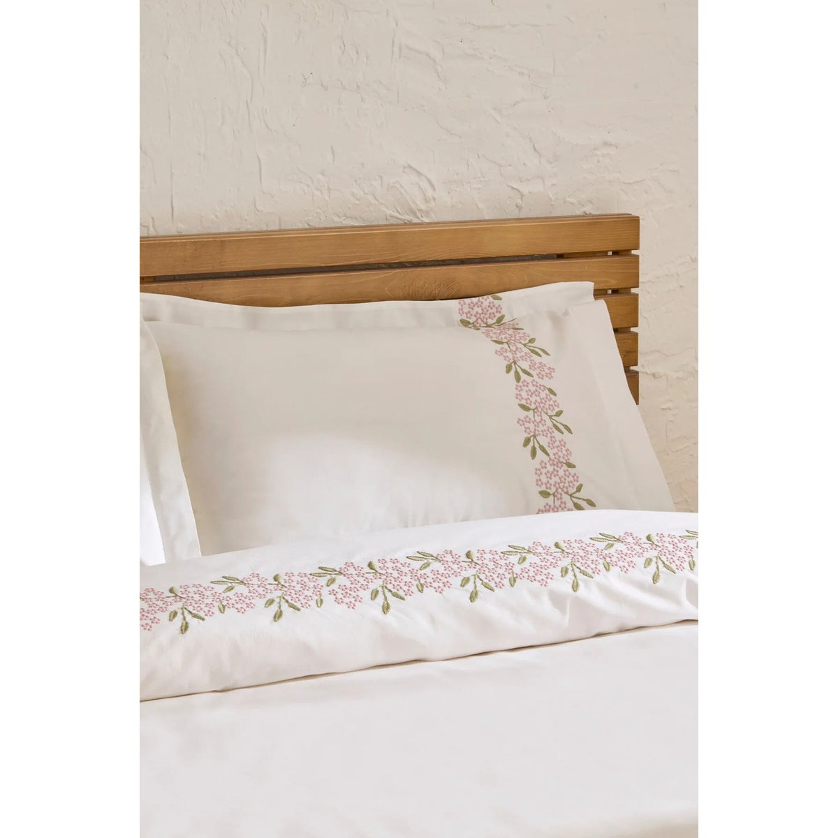 Karaca Home Rosven Embroidered Double Duvet Cover Set White - MALLTURK