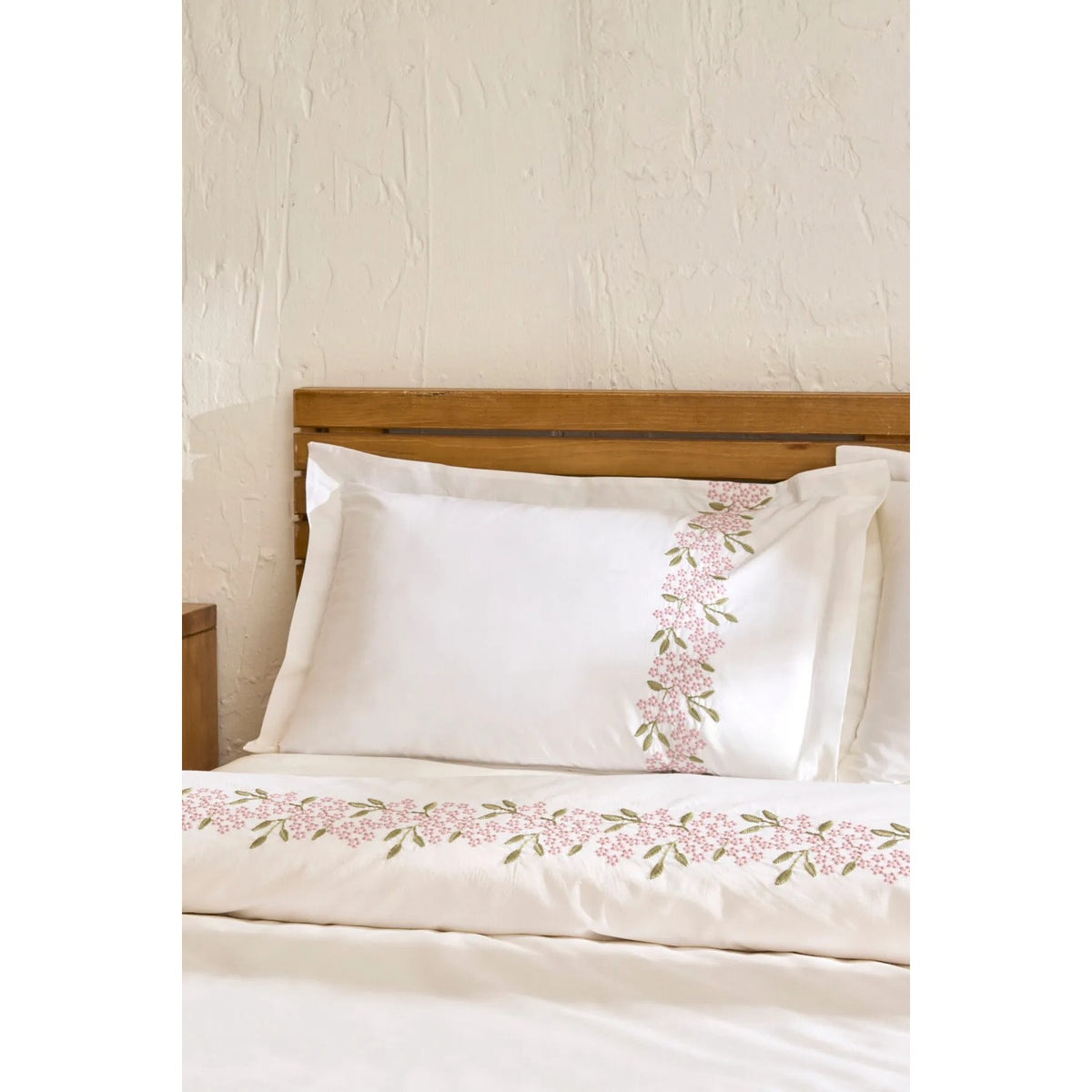 Karaca Home Rosven Embroidered Double Duvet Cover Set White - MALLTURK