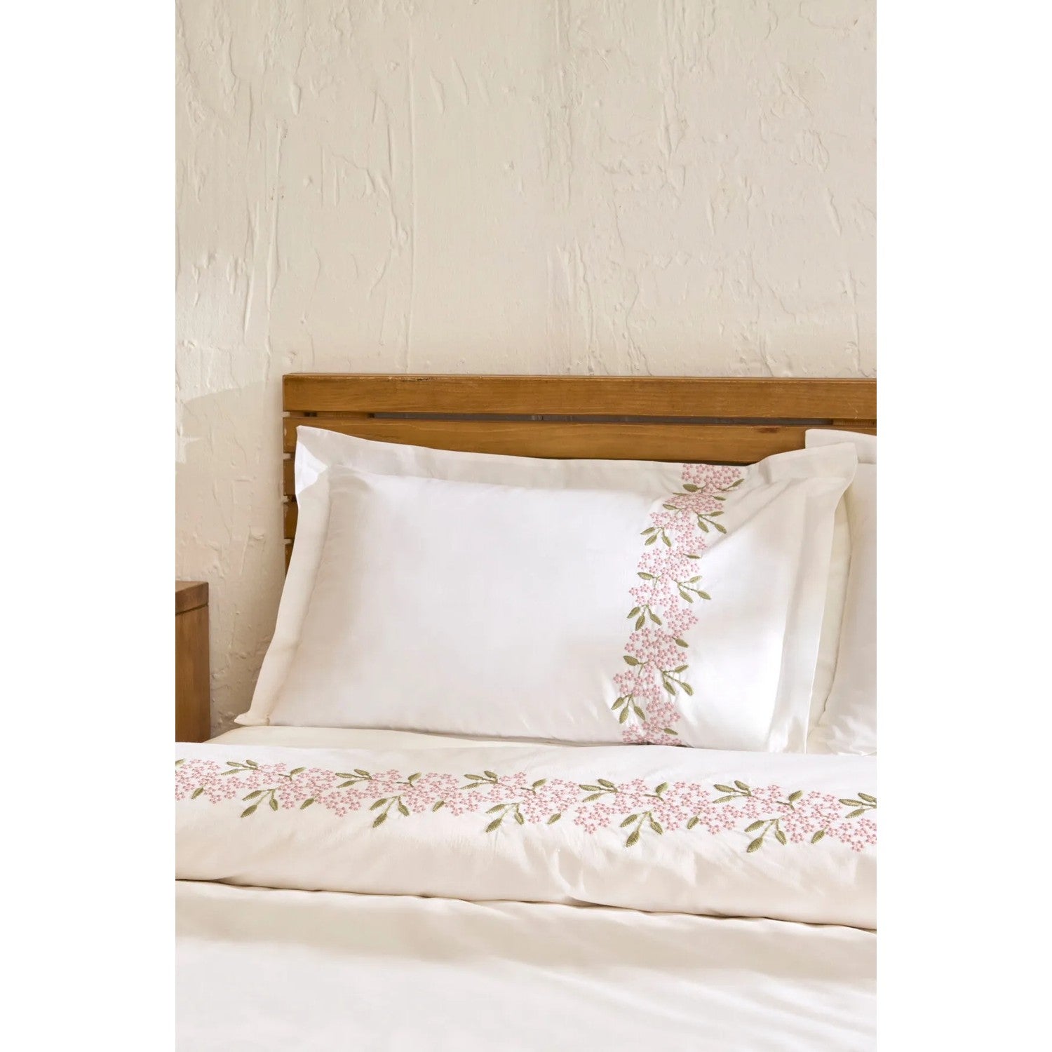 Karaca Home Rosven Embroidered Double Duvet Cover Set White - MALLTURK