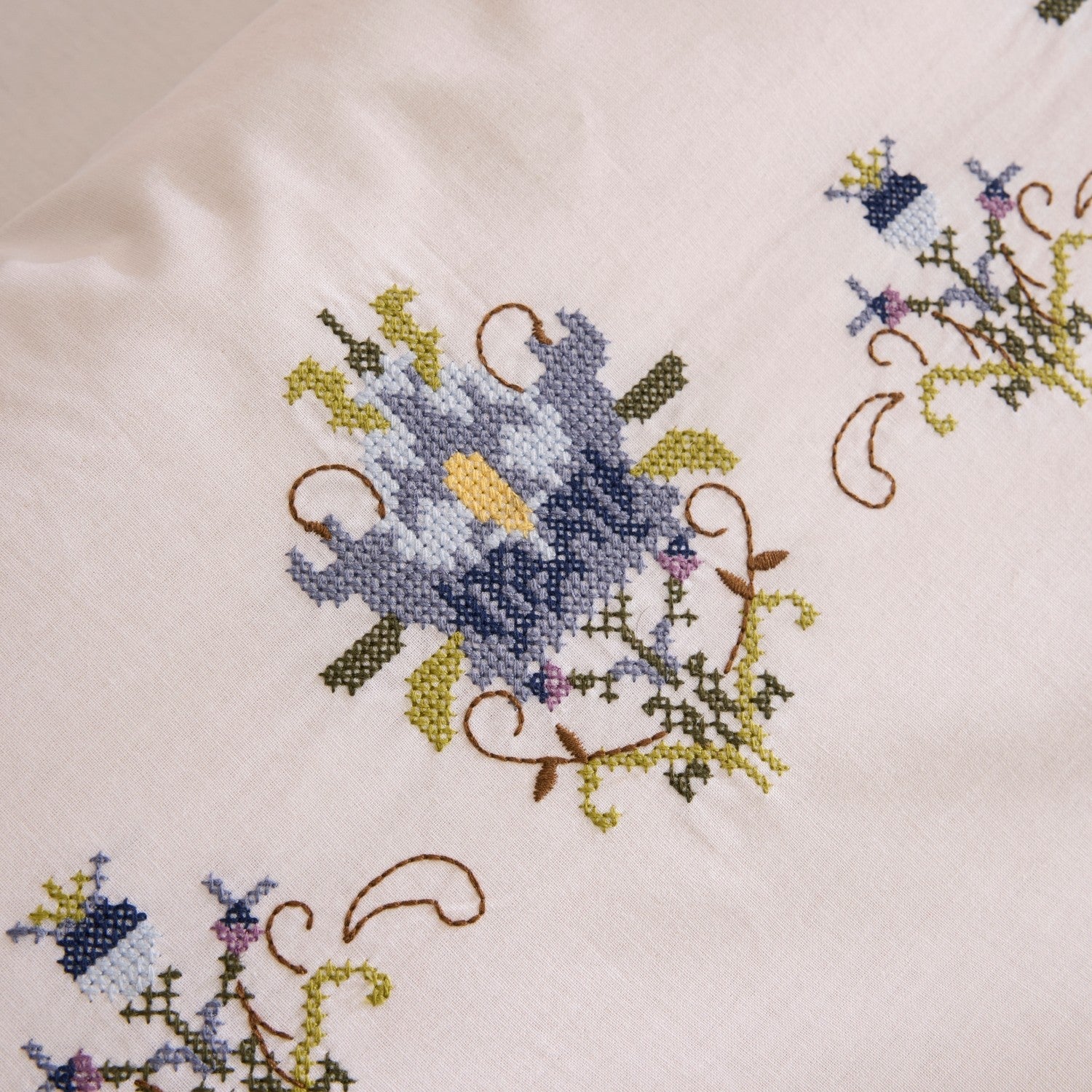 Karaca Home Maelis %100 Cotton Kanavice Embroidered Double Duvet Cover Set White - MALLTURK