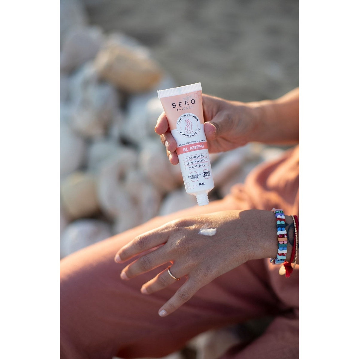 BEE'O Moisturizing With Honey Organic Hand Cream 50 ml