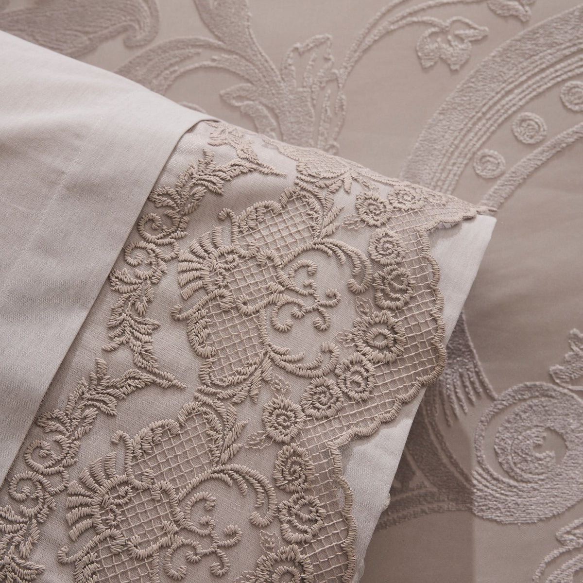 Karaca Home Valeria Best 8-Piece Bridal Set in Stone - MALLTURK