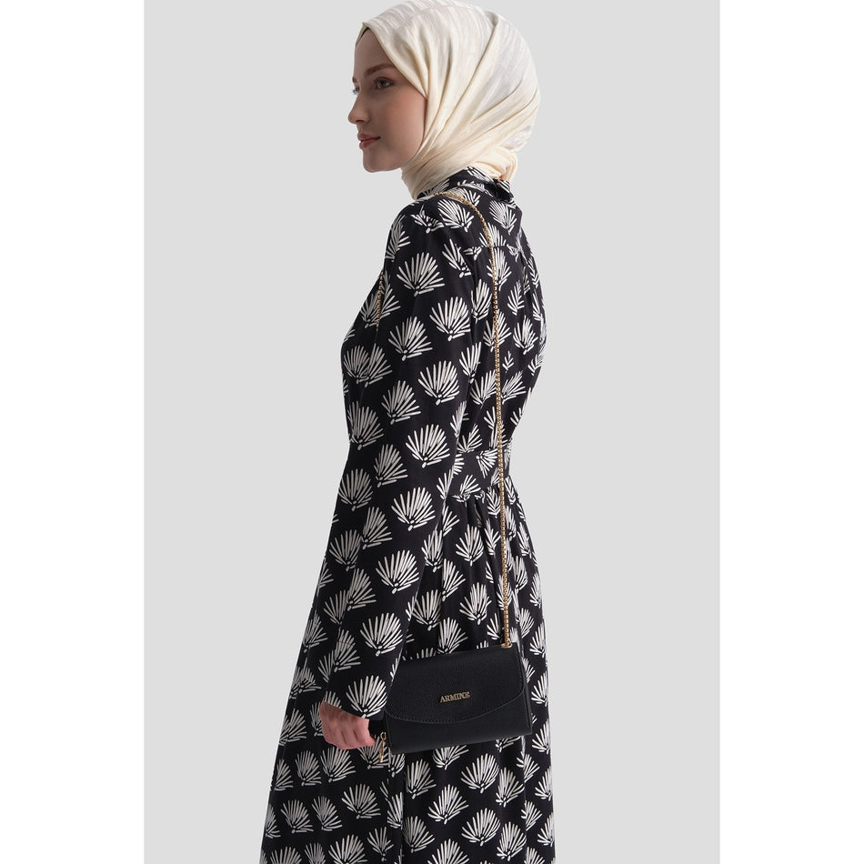 Armine Pia محفظة سوداء