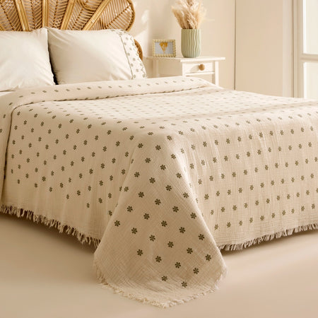 Karaca Home Carezza Embroidered Muslin Double Bed Quilt Set Green - MALLTURK