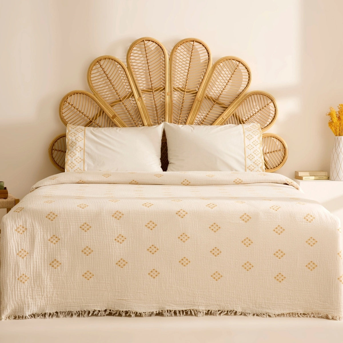 Karaca Home Nobile Embroidered Muslin Double Bed Quilt Set Yellow - MALLTURK