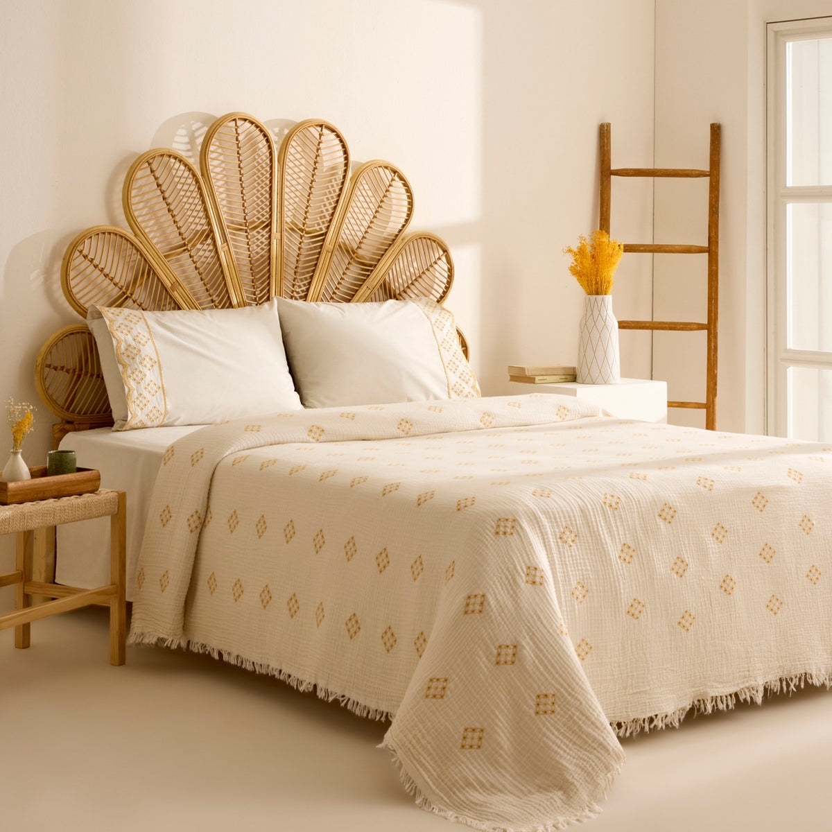 Karaca Home Nobile Embroidered Muslin Double Bed Quilt Set Yellow - MALLTURK