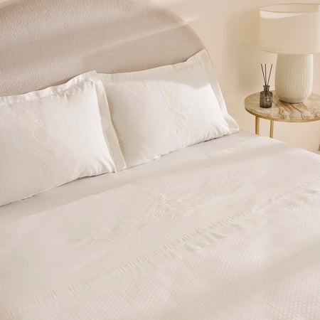 Karaca Home Leonie 100% Cotton Embroidered Double Bed Quilt Set White - MALLTURK