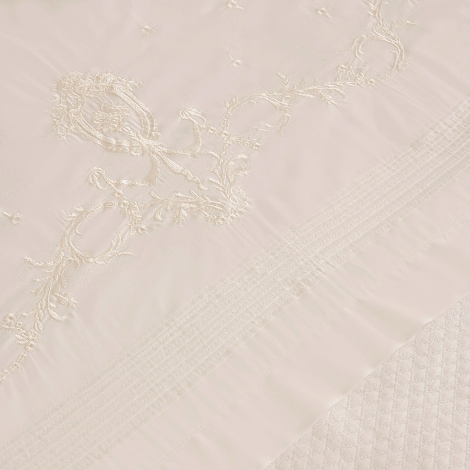 Karaca Home Leonie 100% Cotton Embroidered Double Bed Quilt Set White - MALLTURK