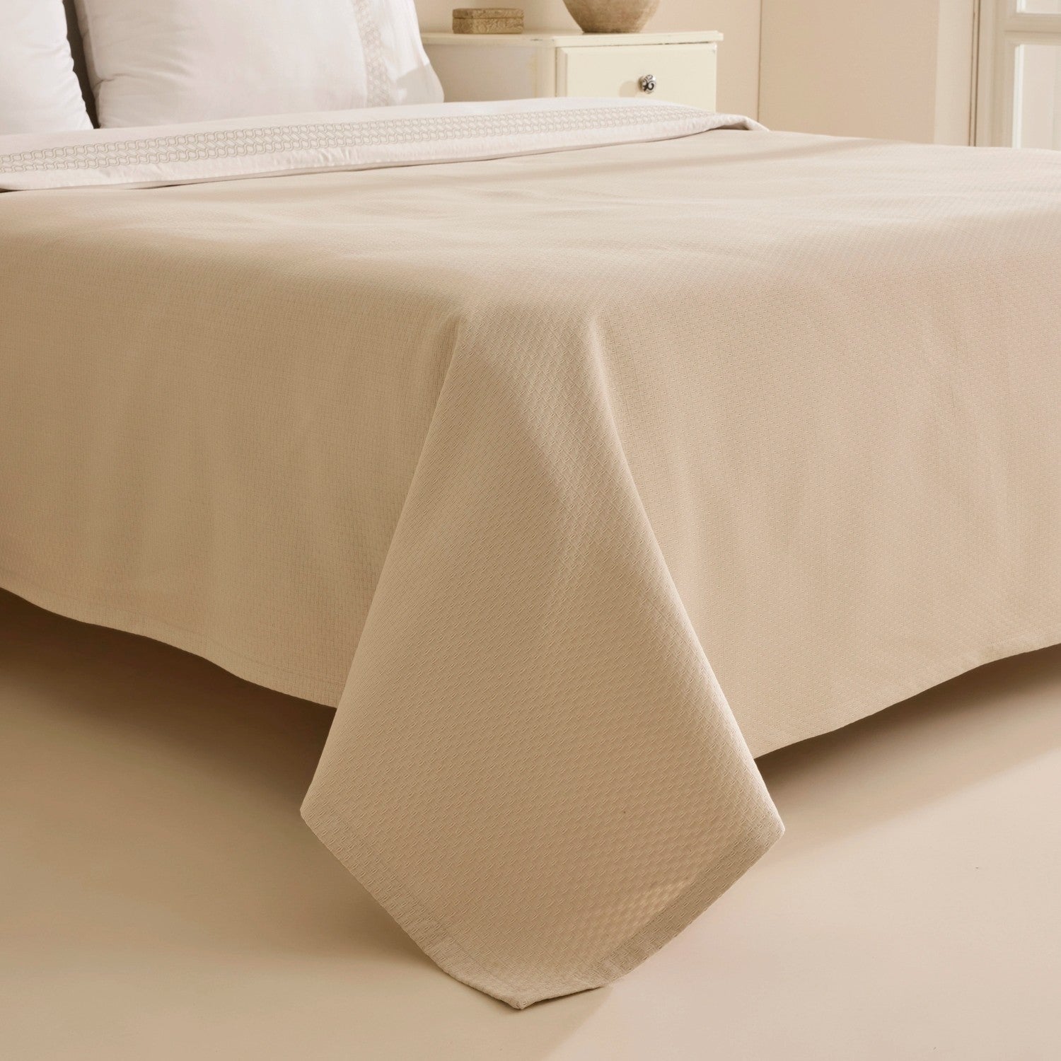 Karaca Home Linnea 100% Cotton Embroidered Double Bed Quilted Bedding Set, Beige - MALLTURK