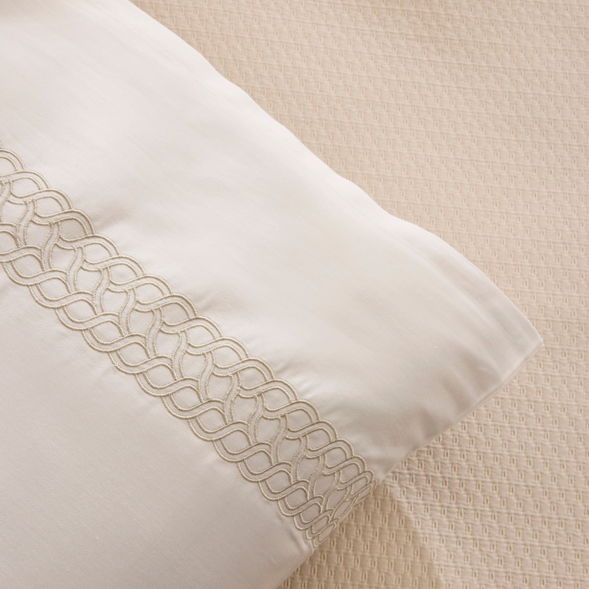 Karaca Home Linnea 100% Cotton Embroidered Double Bed Quilted Bedding Set, Beige - MALLTURK