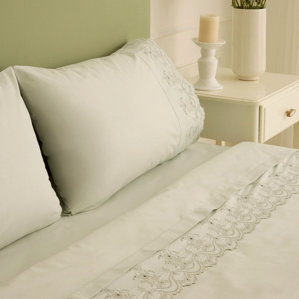 Karaca Home Avellina Embroidered Double Duvet Cover Set Sage Green - MALLTURK